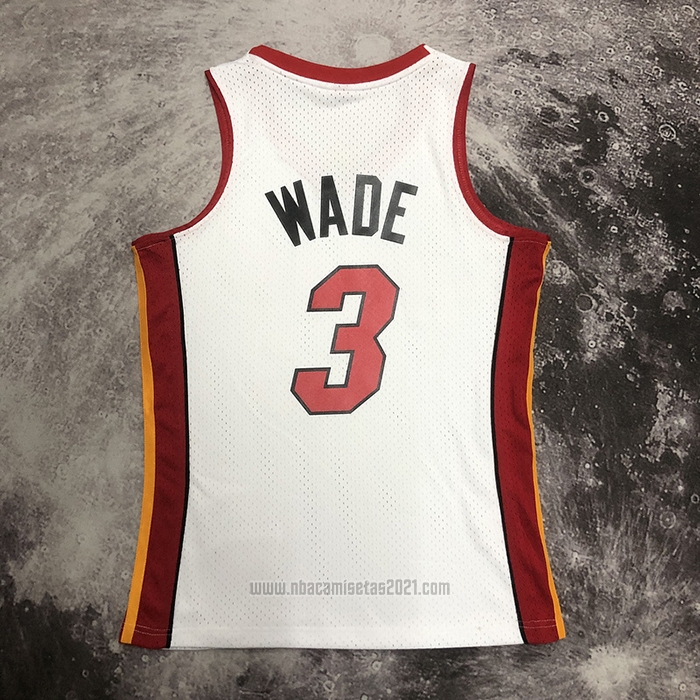 Camiseta Miami Heat Dwyane Wade #3 Mitchell & Ness 2005-06 Blanco
